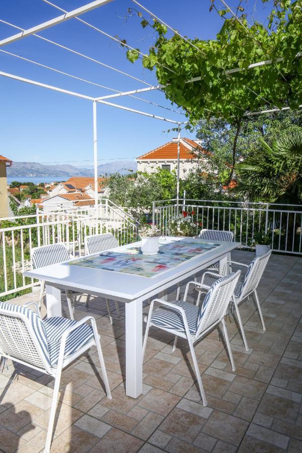Artistic Summer House Marinovic With Garden&Bbq Supetar Luaran gambar